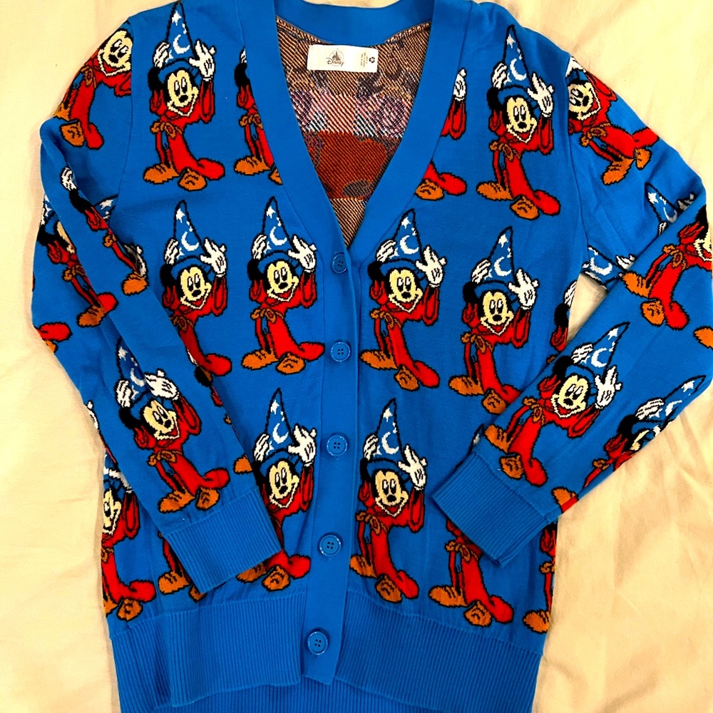 Sorcerer Mickey Fantasia 80th Anniversary Cardigan Sweater Size M